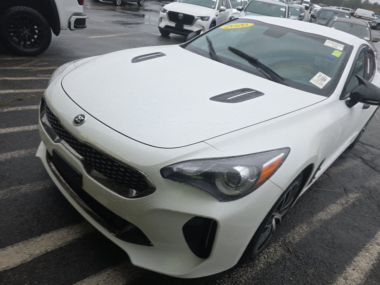 2020 KIA STINGER GT-Line