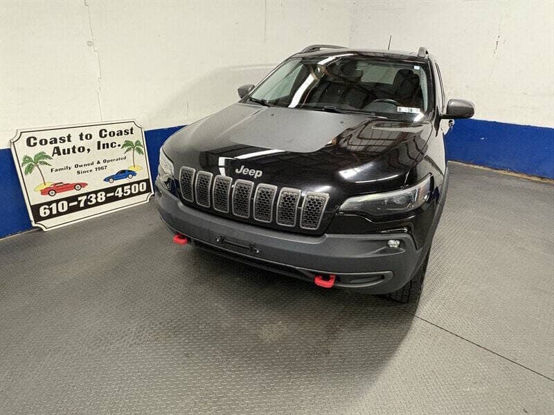 2019 JEEP CHEROKEE Trailhawk 1