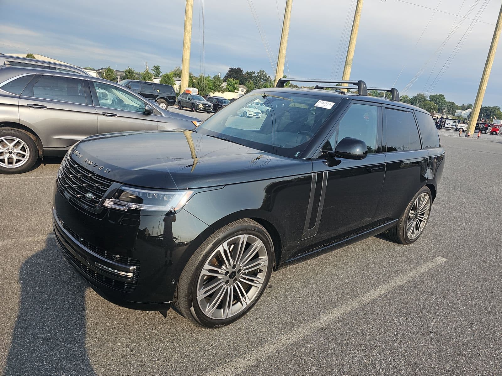 2026 LAND ROVER RANGE ROVER SE