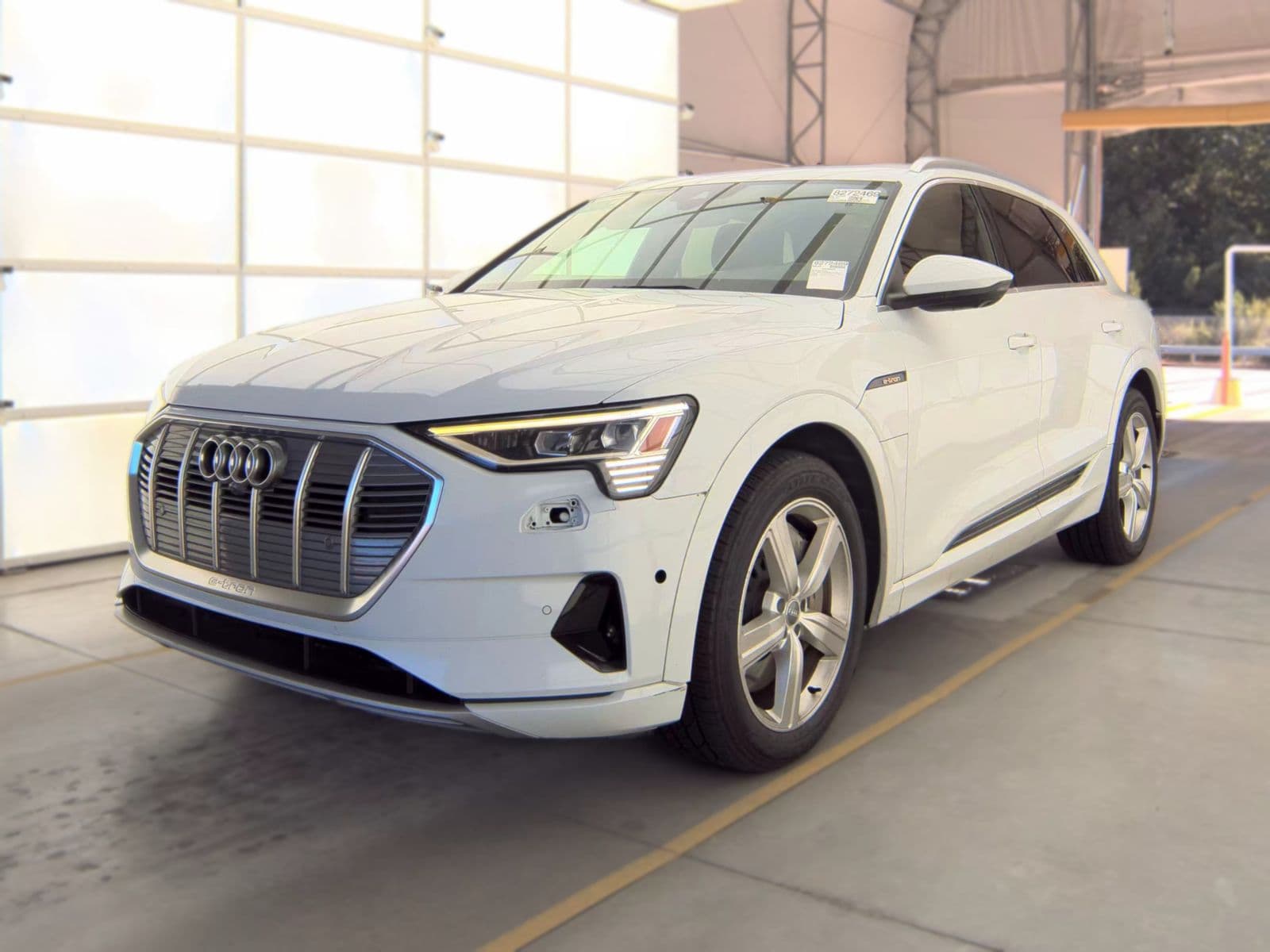 2019 AUDI E-TRON PREMIUM Plus 1