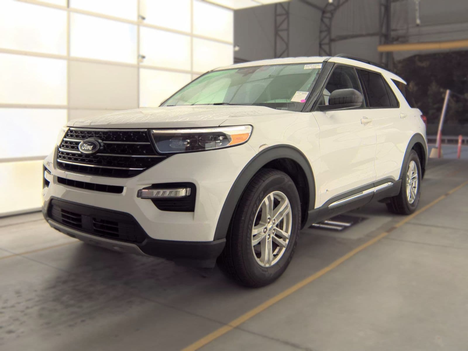 2021 FORD EXPLORER XLT 1