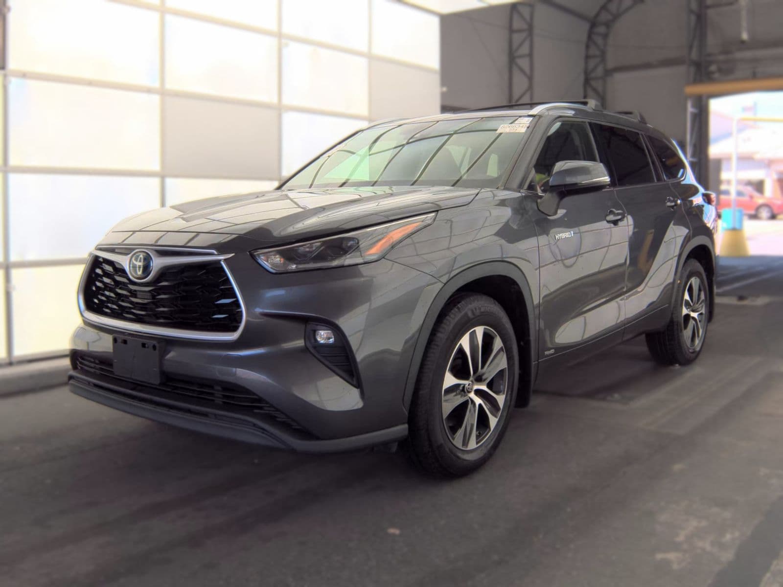 2021 TOYOTA HIGHLANDER HYBRID XLE