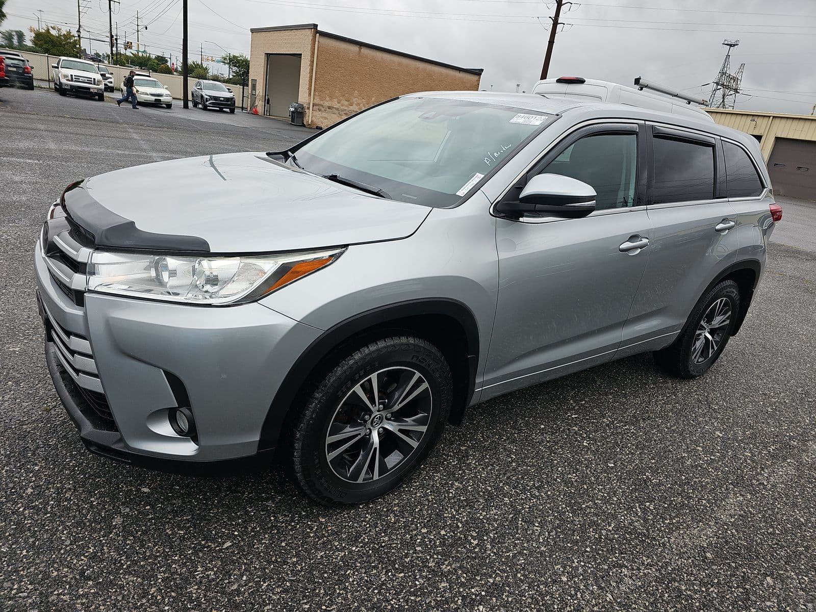 2018 TOYOTA HIGHLANDER LE Plus
