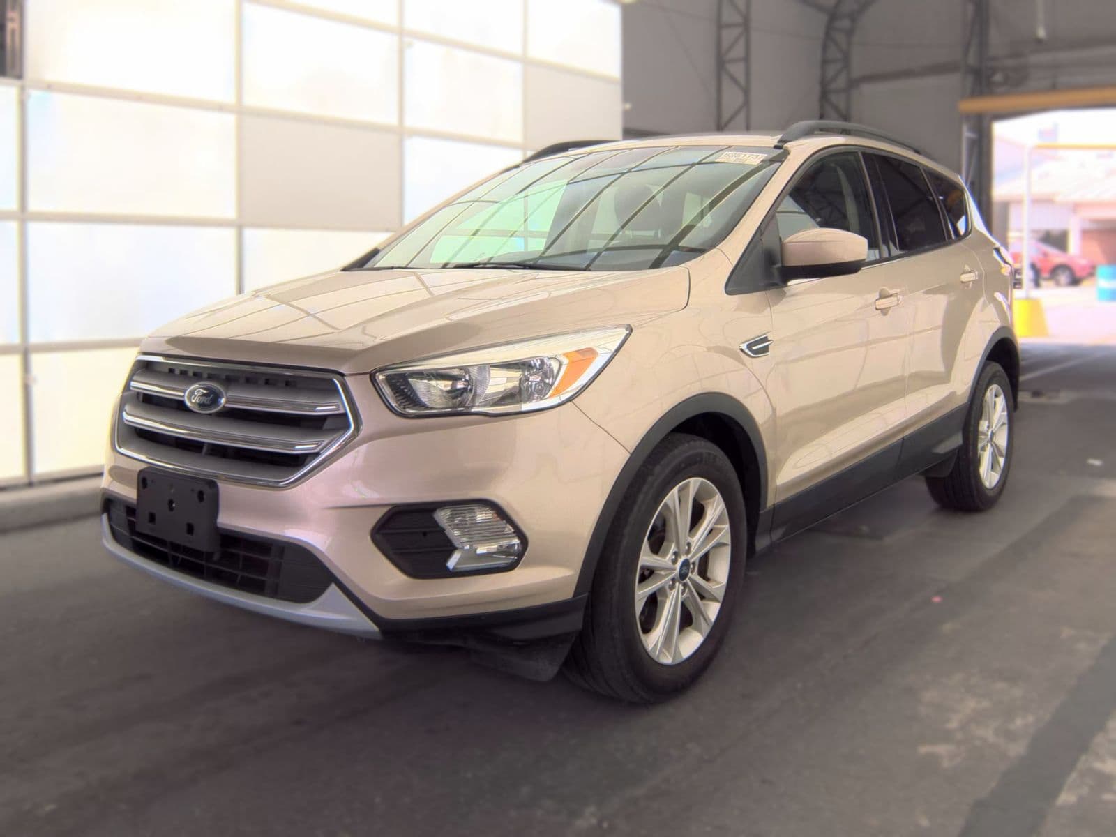 2018 FORD ESCAPE SE 1