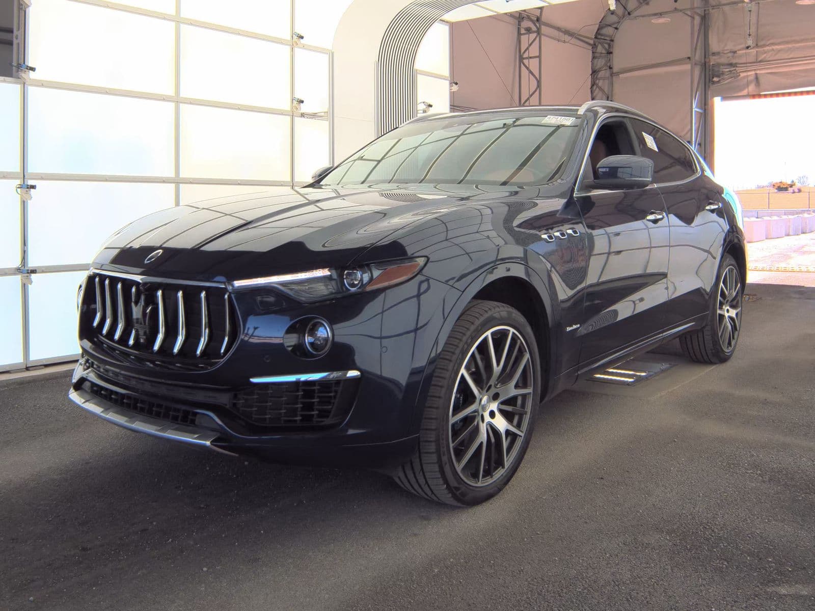 2019 MASERATI LEVANTE GranLusso