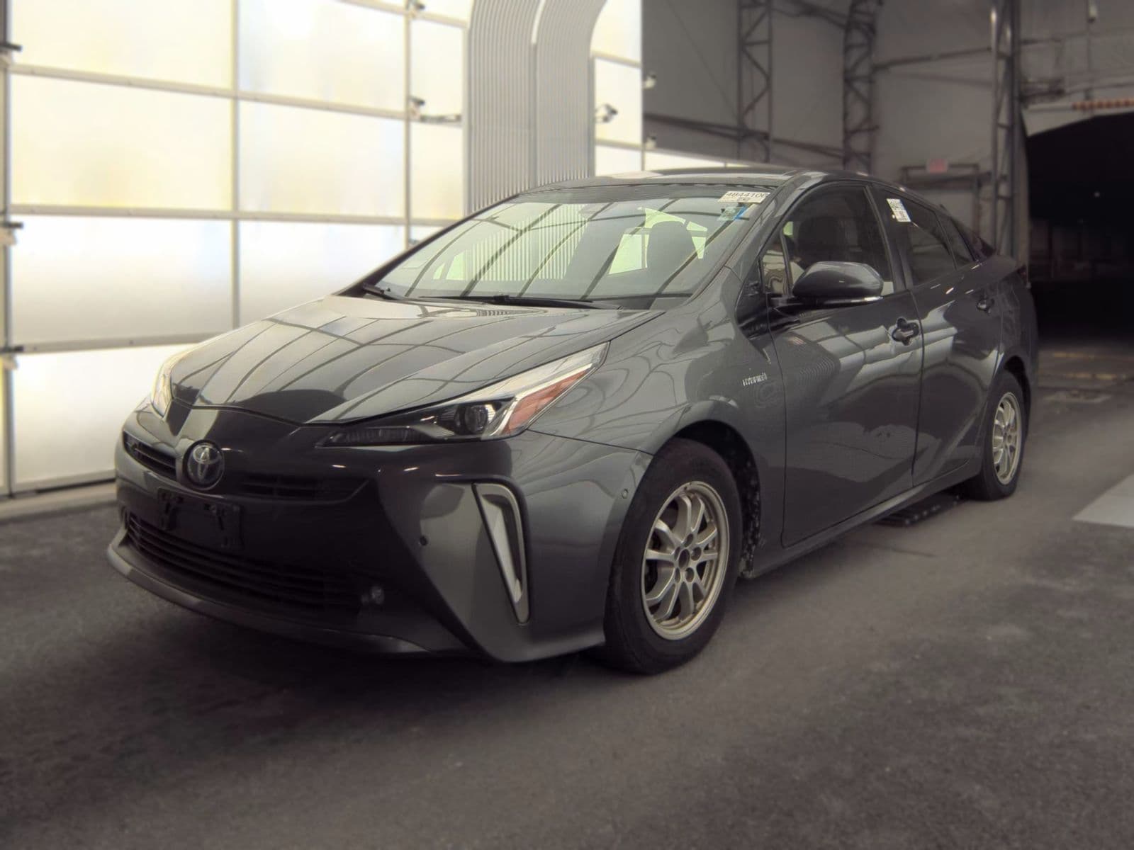 2020 TOYOTA PRIUS LE