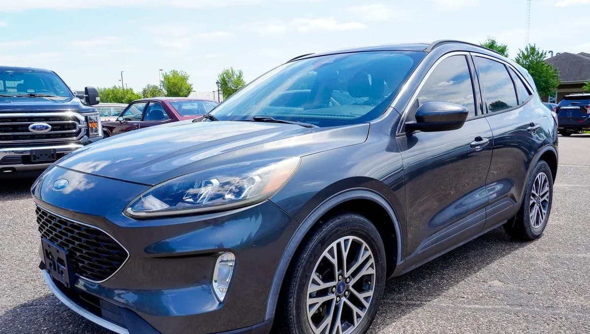 2020 FORD ESCAPE SEL 1