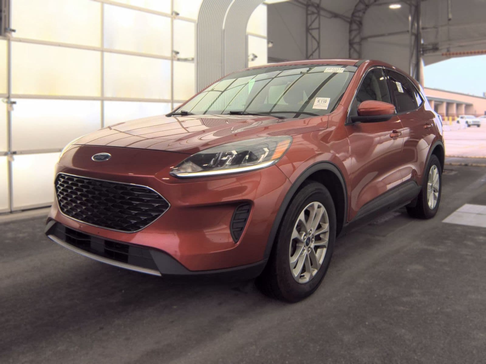 2020 FORD ESCAPE SE 1