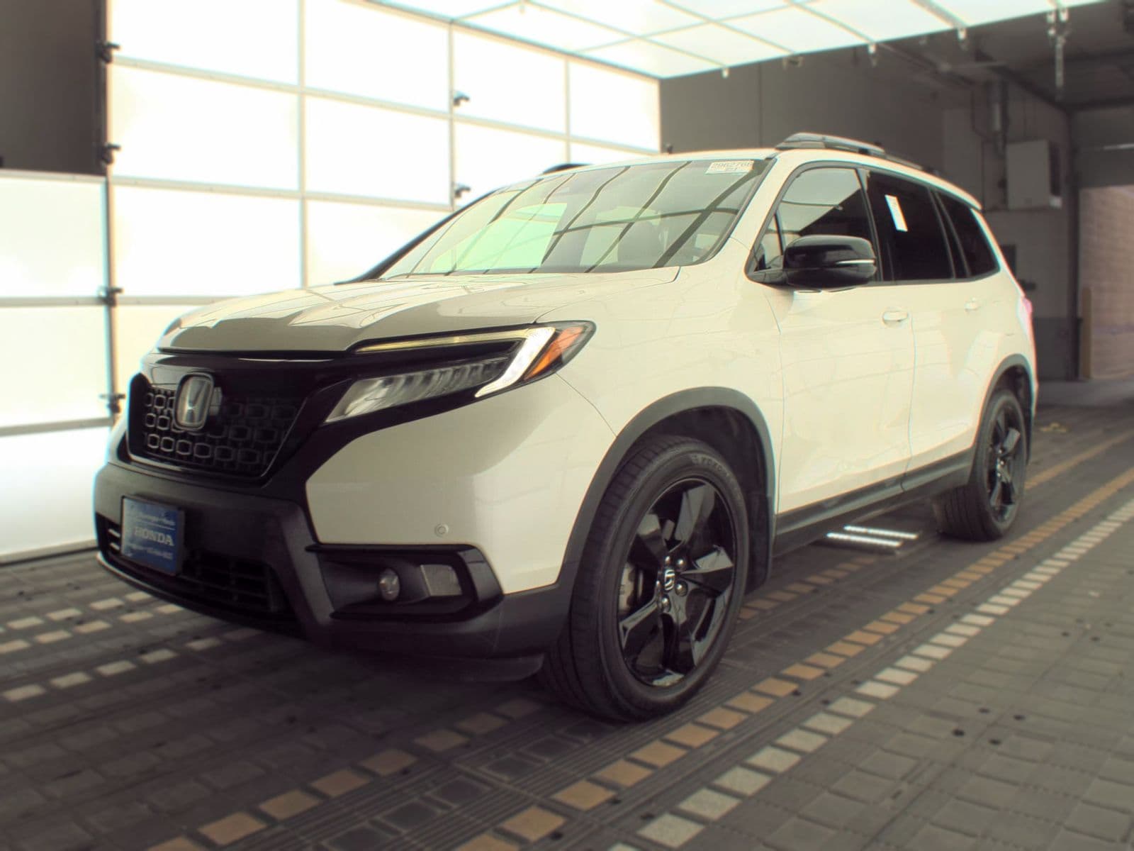2019 HONDA PASSPORT Elite 1