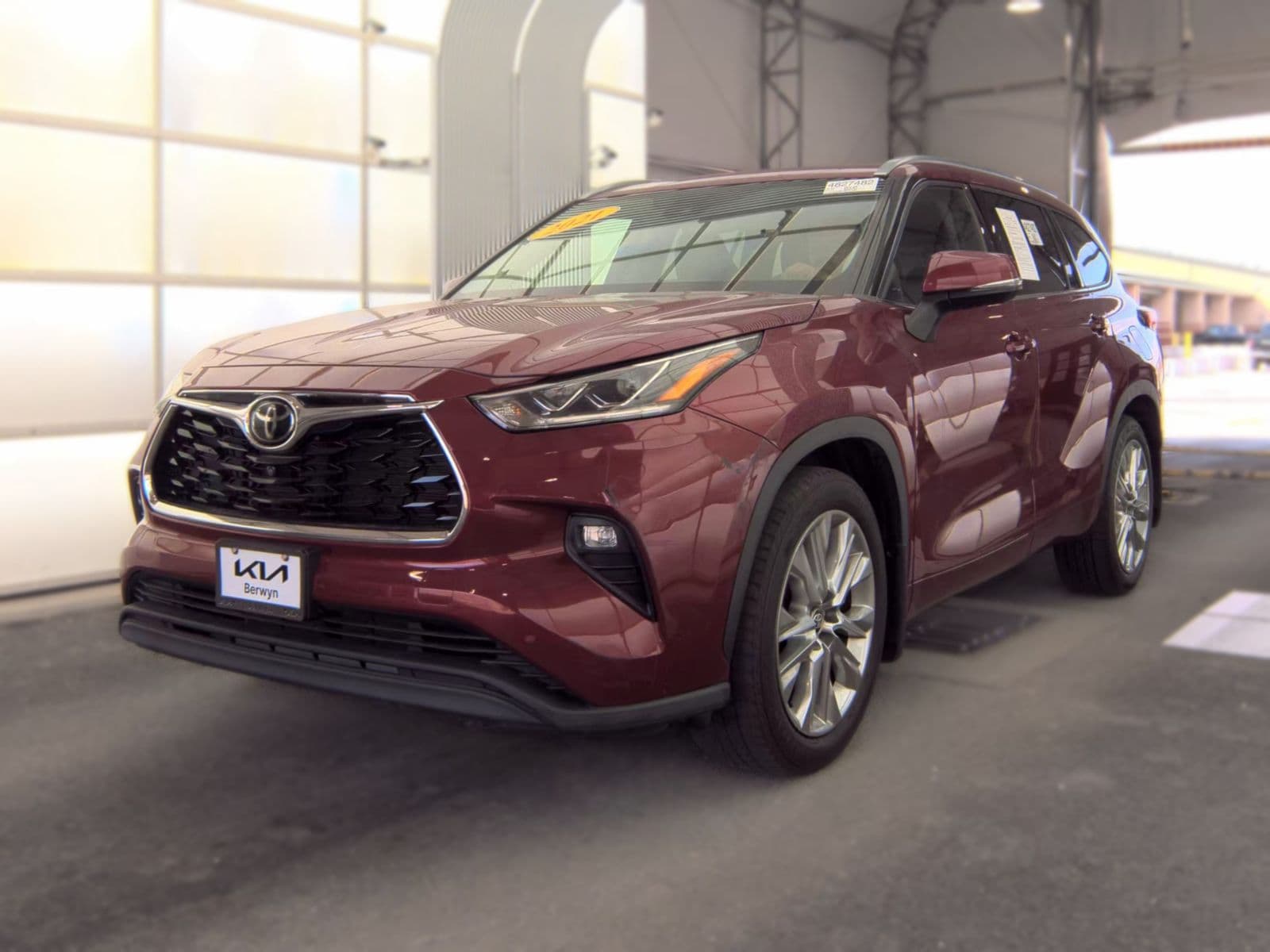 2021 TOYOTA HIGHLANDER Limited