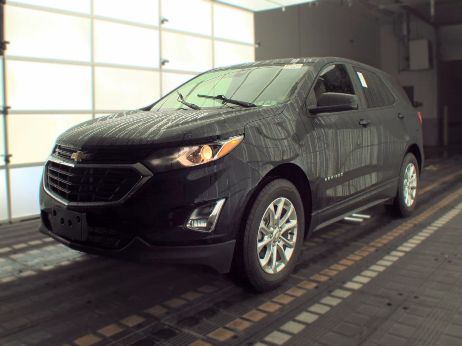 2021 CHEVROLET EQUINOX LS 1