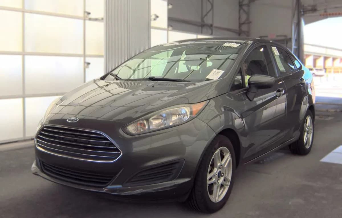 2019 FORD FIESTA SE 1