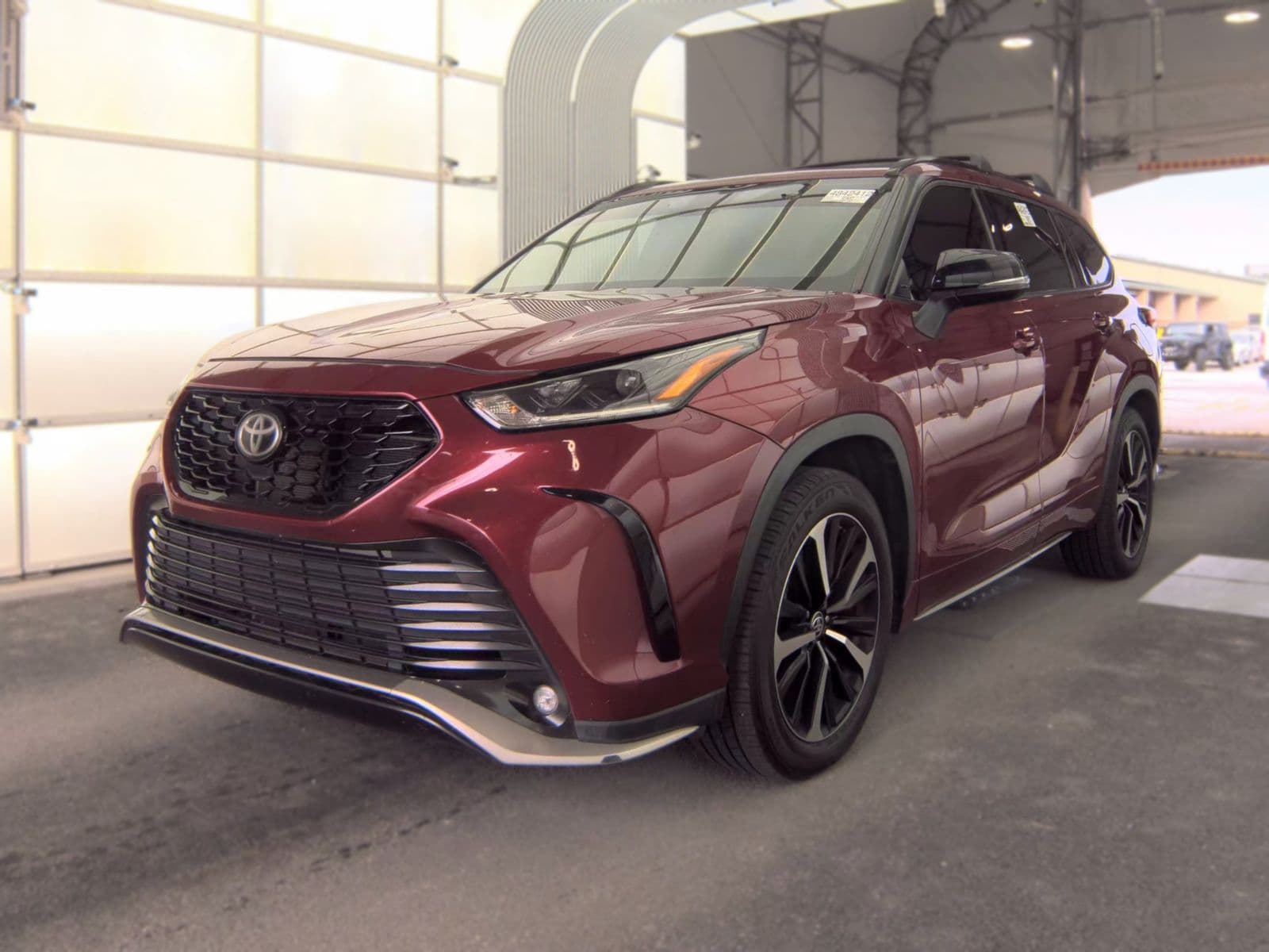 2021 TOYOTA HIGHLANDER XSE