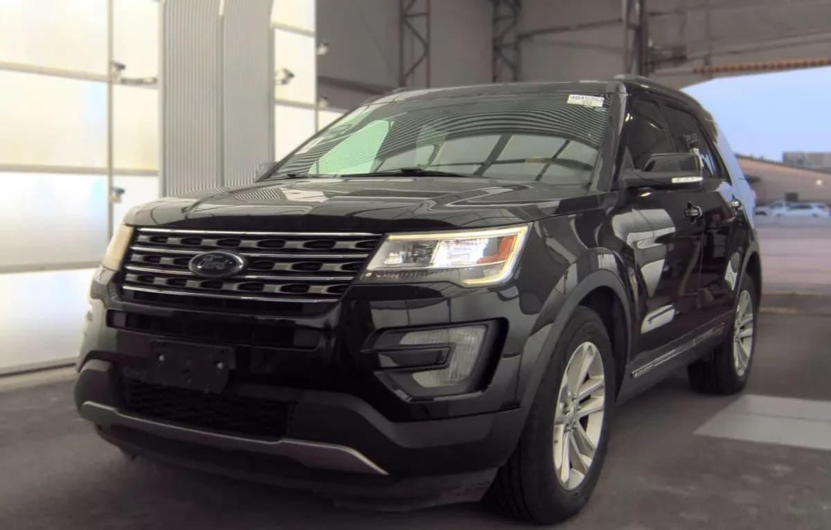 2017 FORD EXPLORER XLT 1