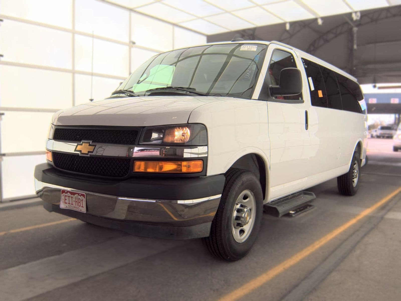 2025 CHEVROLET EXPRESS 3500 LT