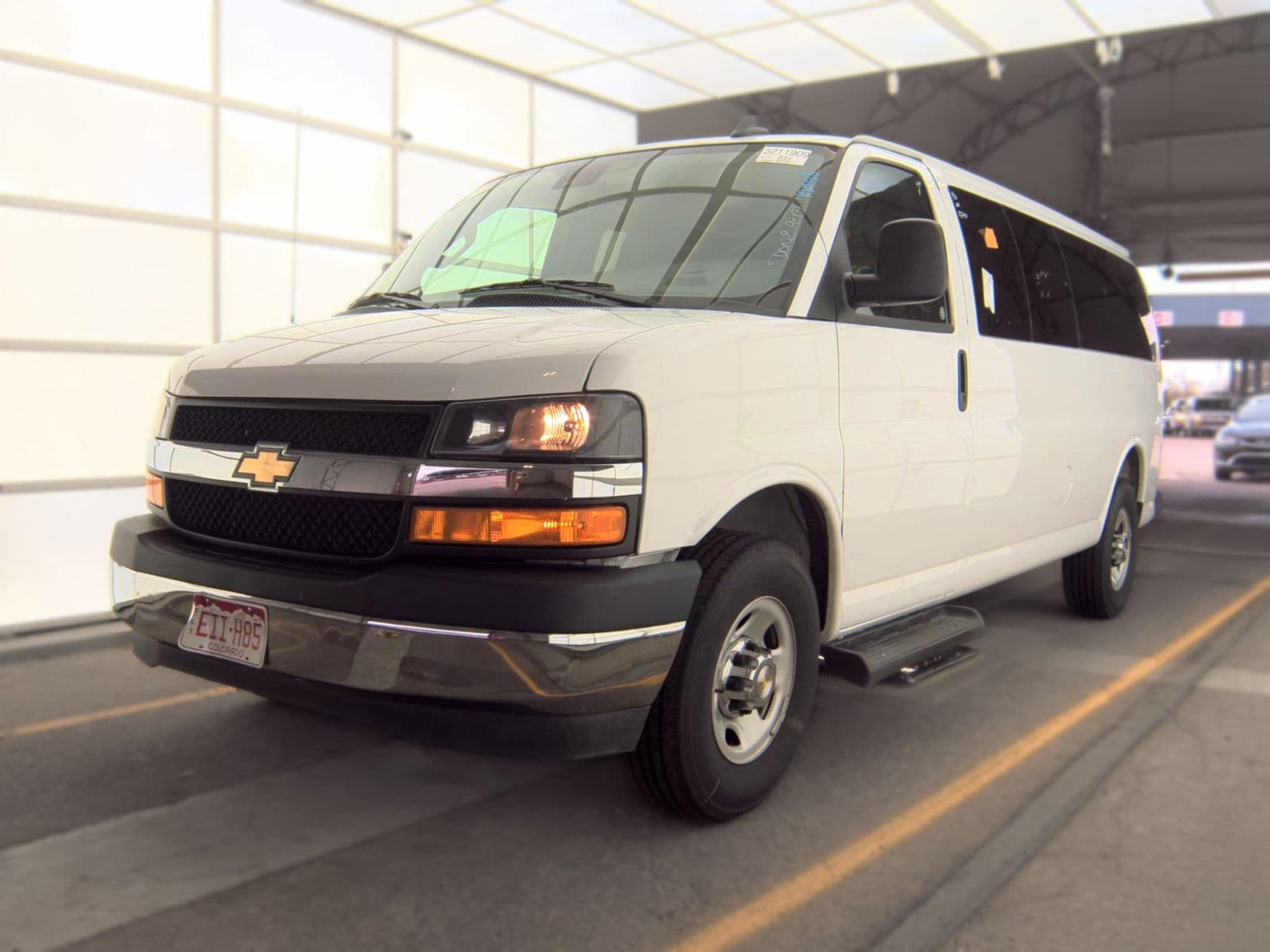 2025 CHEVROLET EXPRESS 3500 LT