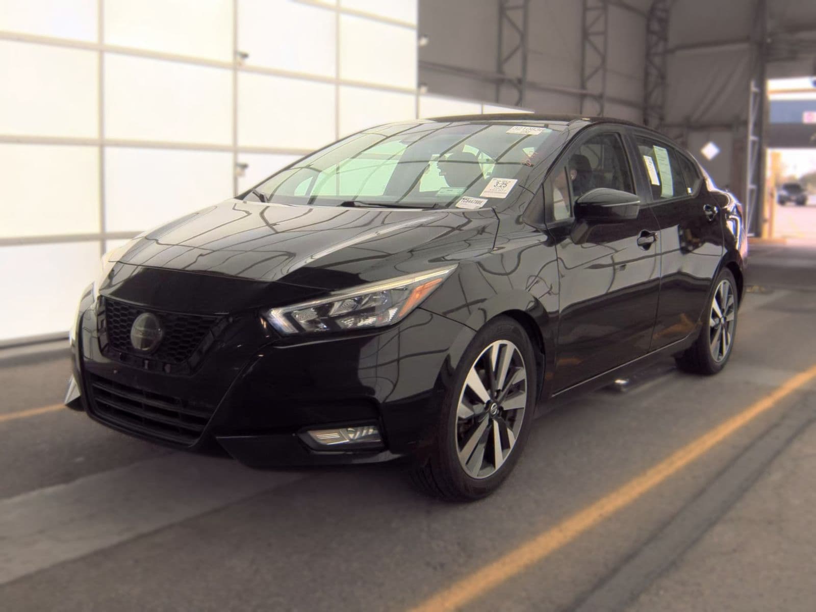 2020 NISSAN VERSA SR 1