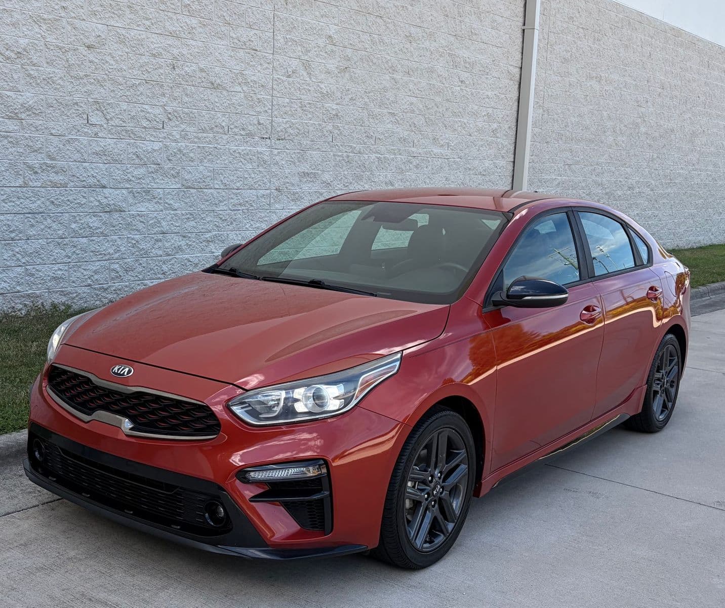 2020 KIA FORTE GT-Line 1