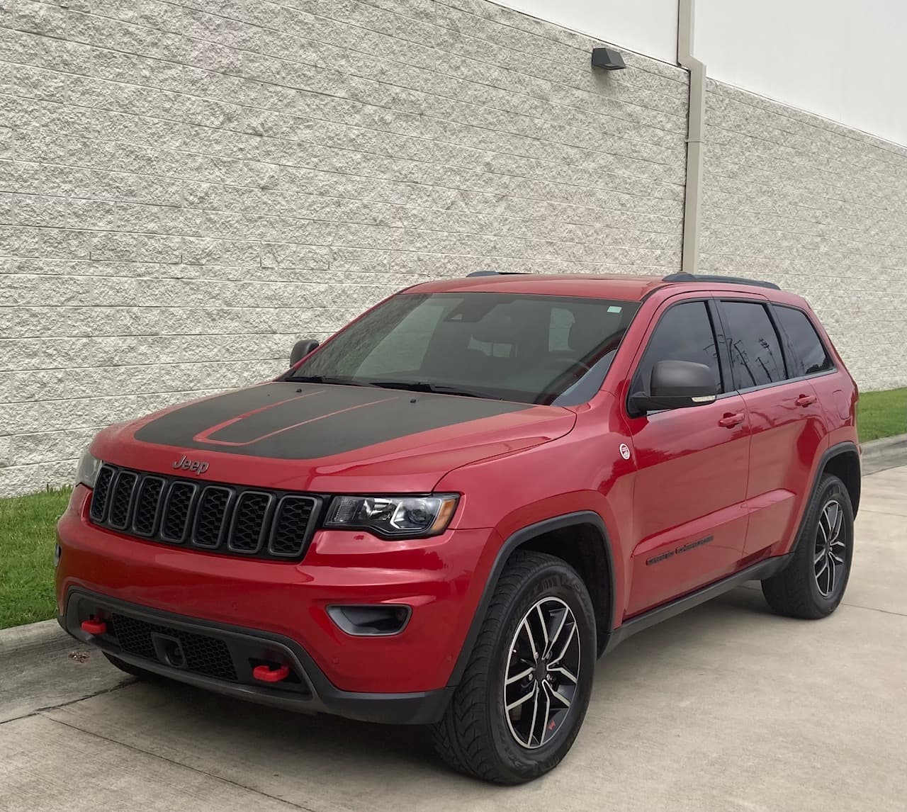 2019 JEEP GRAND CHEROKEE Trailhawk 1