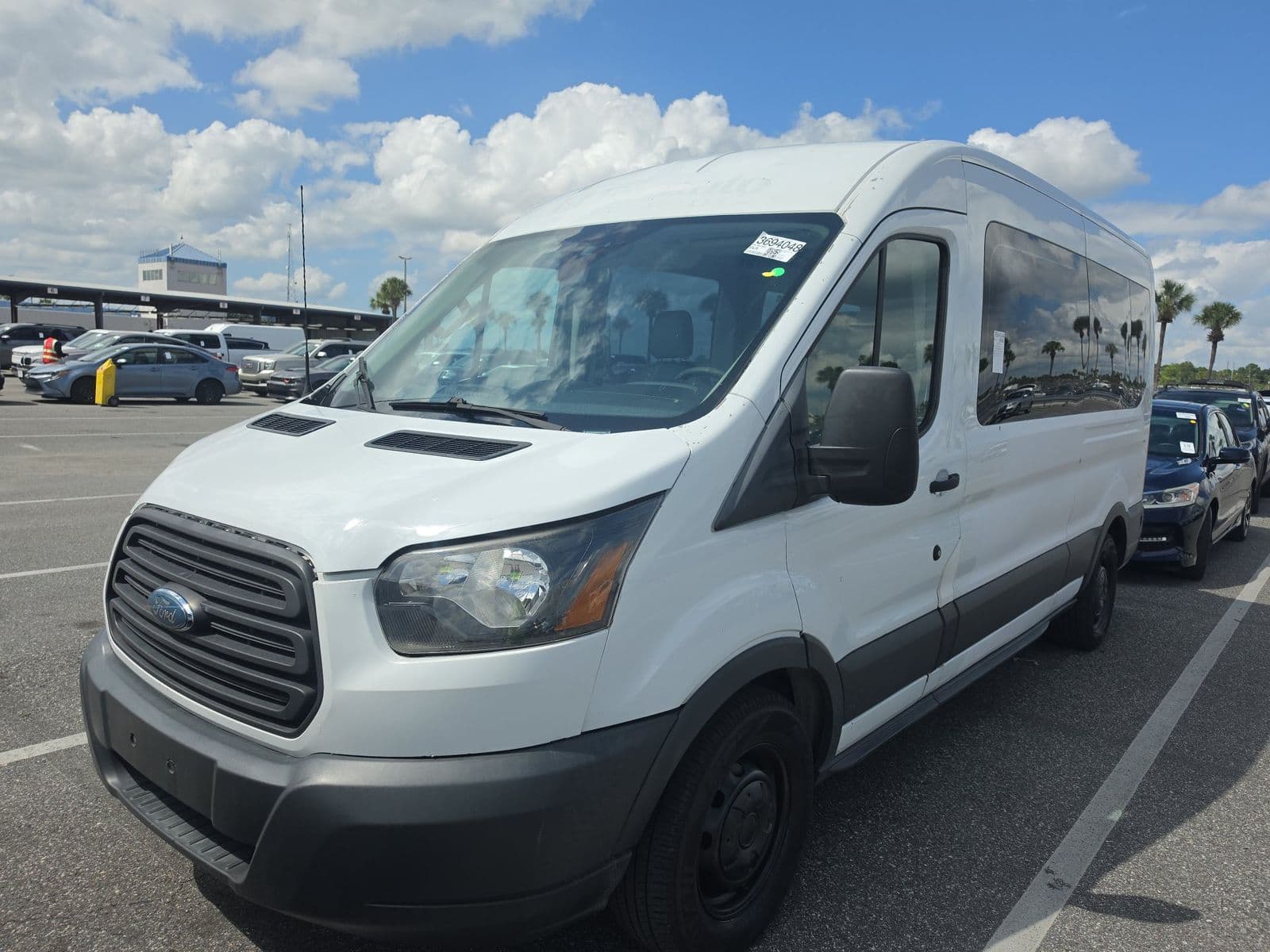 2018 FORD TRANSIT 350 XL 1