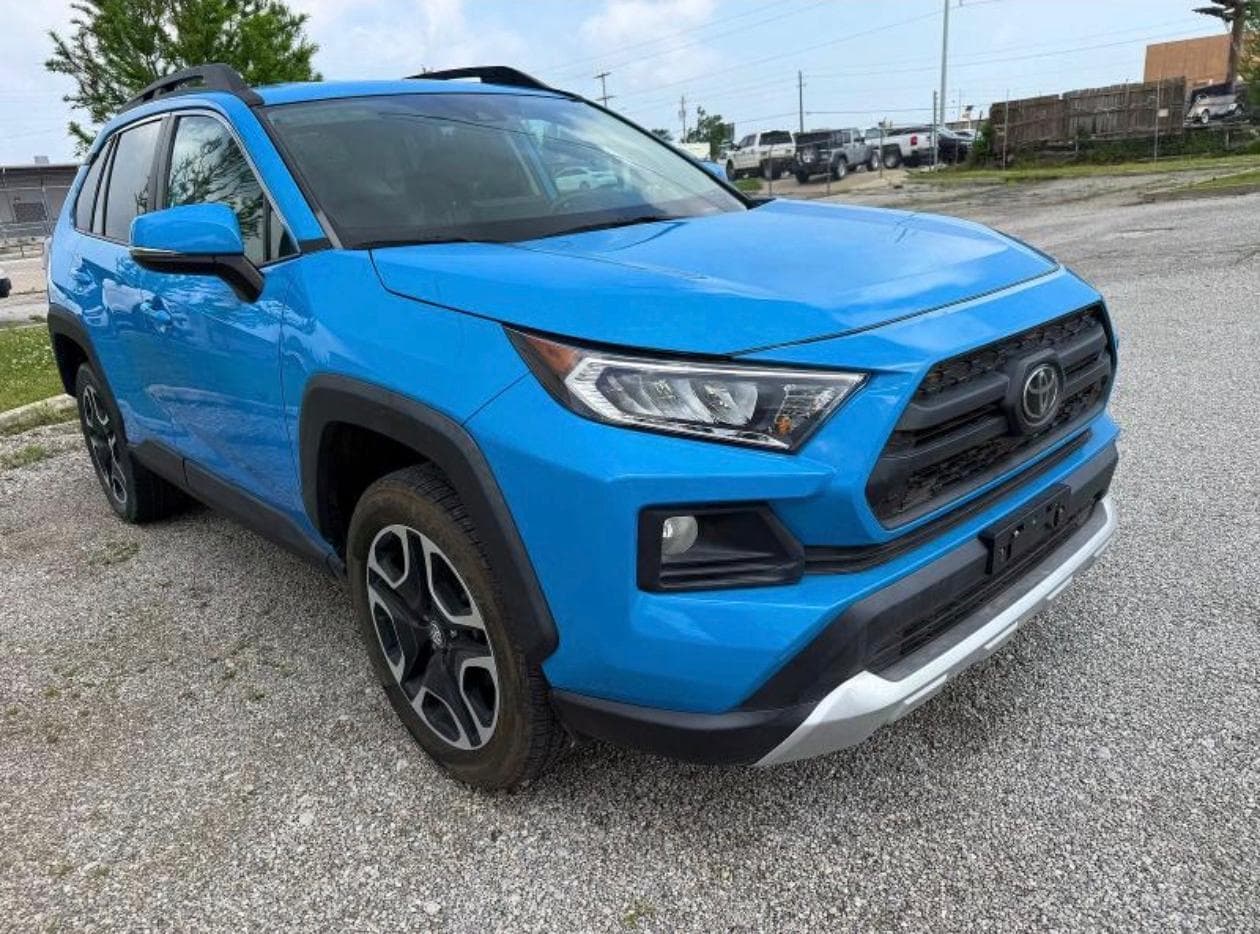 2020 TOYOTA RAV4 Adventure