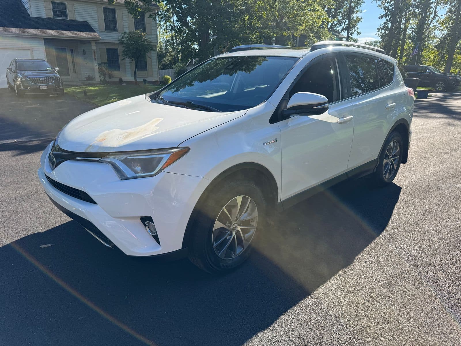 2018 TOYOTA RAV4 HYBRID XLE
