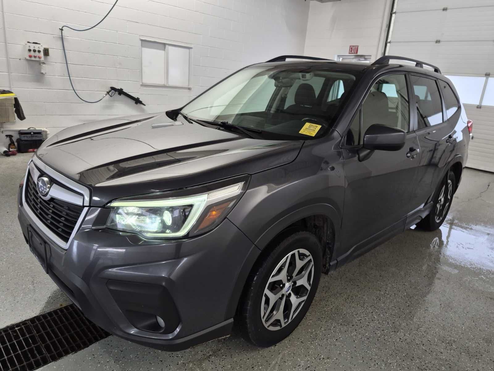 2021 SUBARU FORESTER Premium 1
