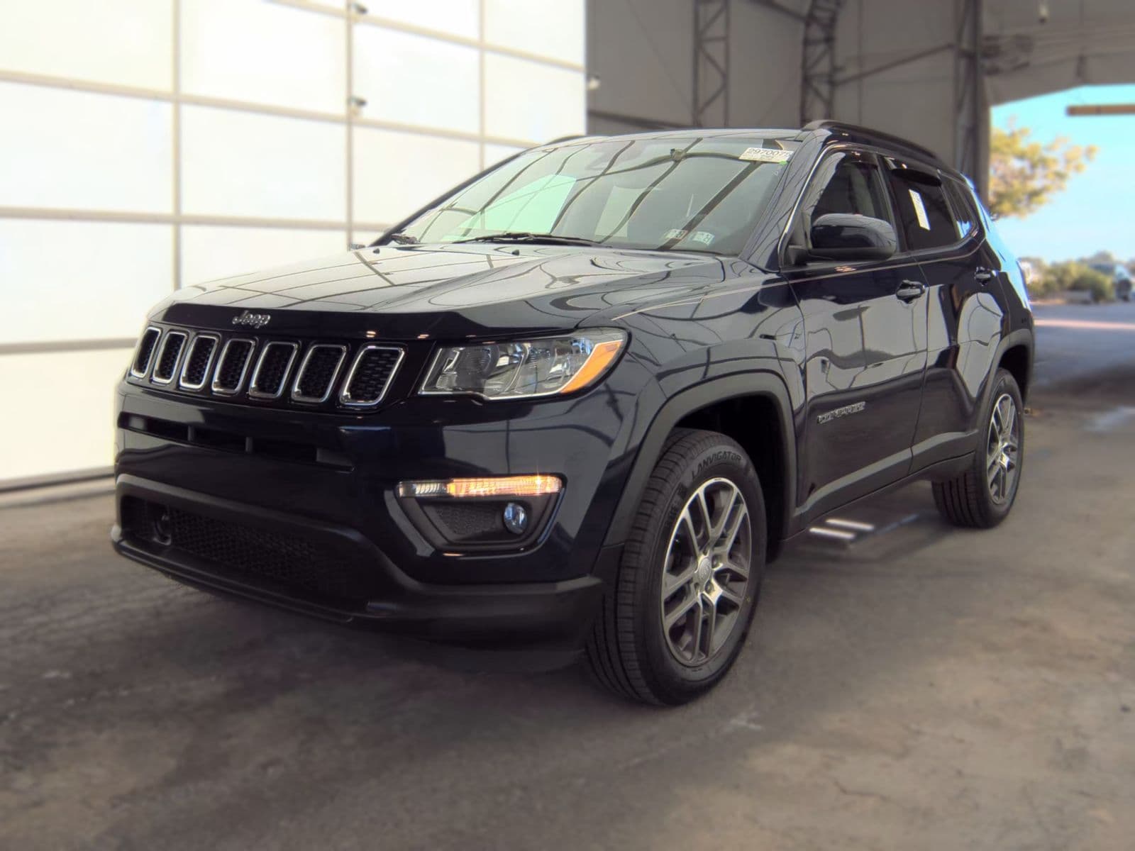 2020 JEEP COMPASS Latitude 1