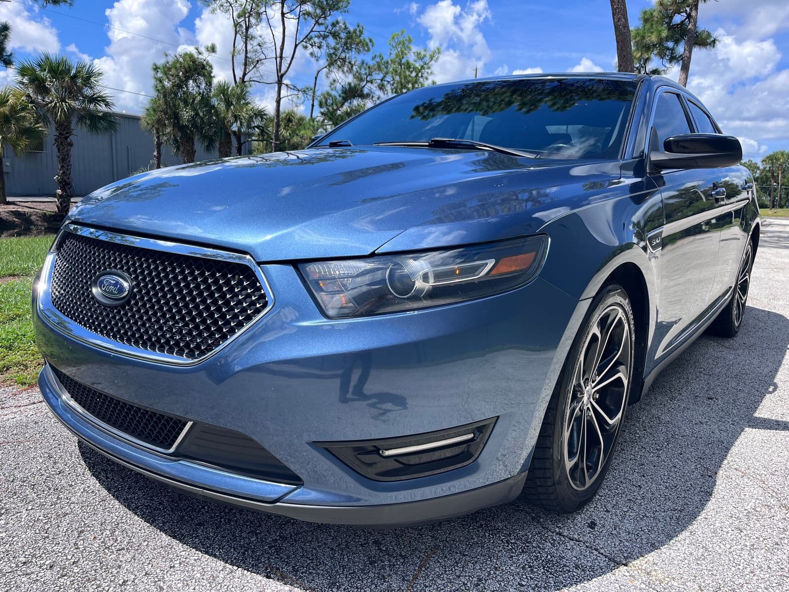 2018 FORD TAURUS SHO