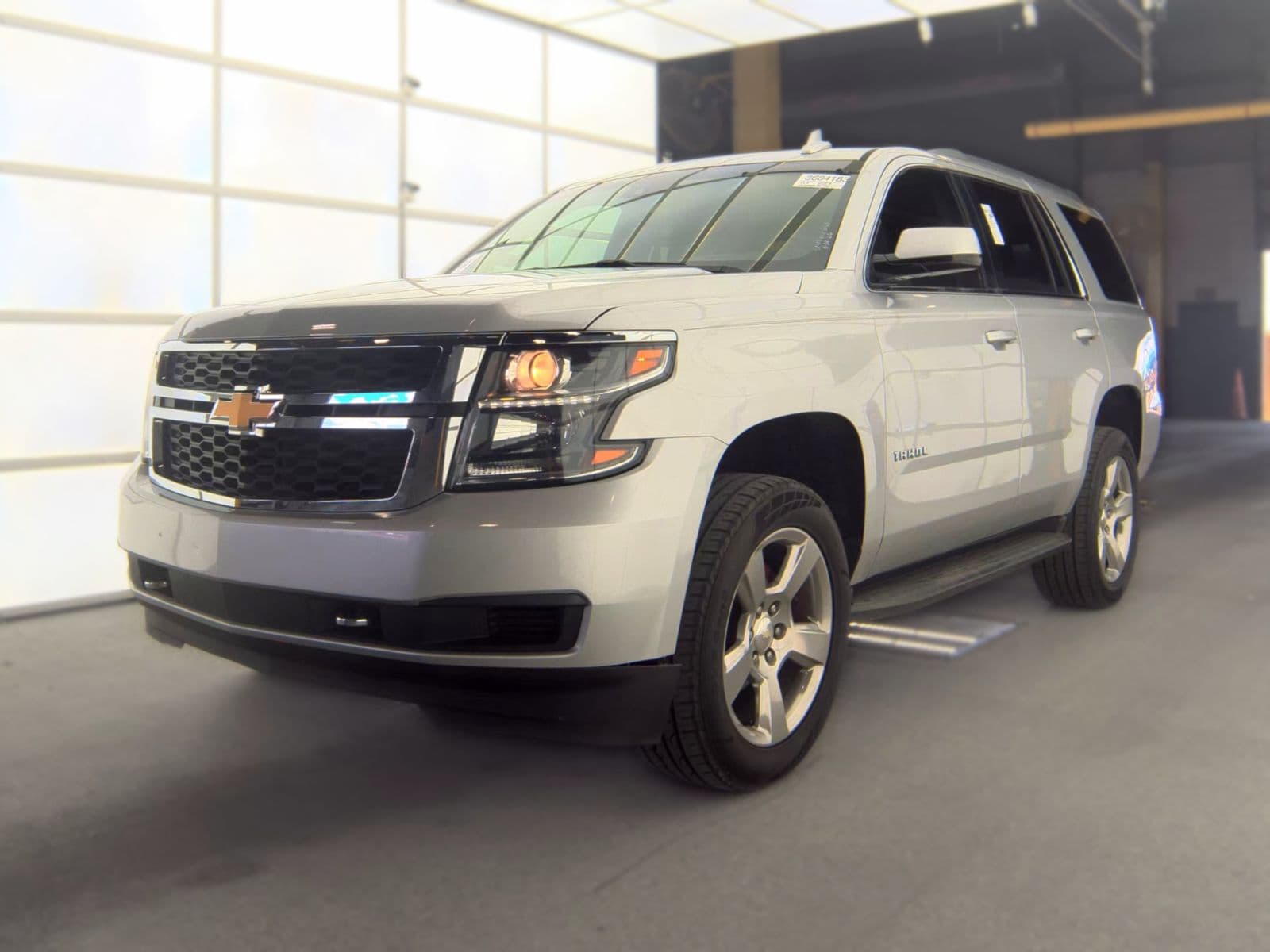 2020 CHEVROLET TAHOE LS 1