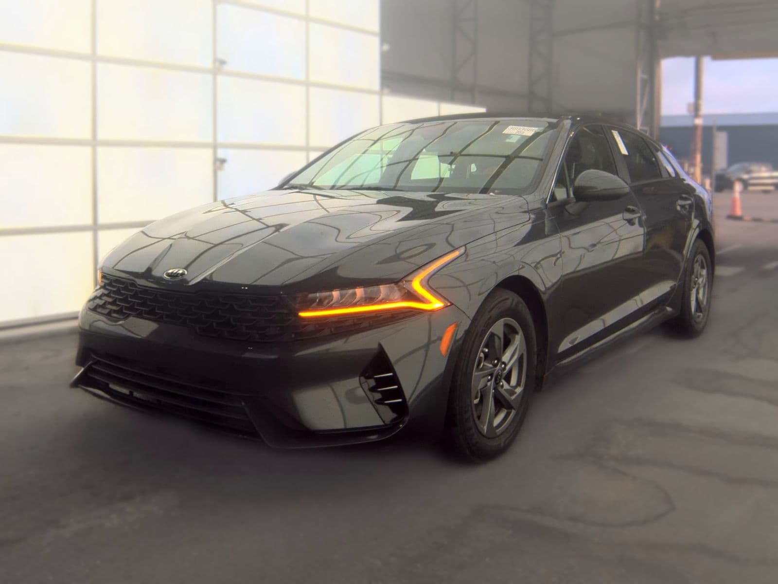 2021 KIA K5 LXS