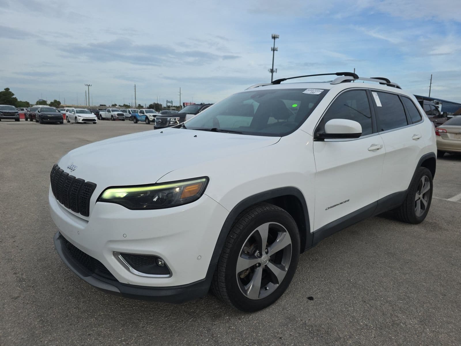 2019 JEEP CHEROKEE Limited 1