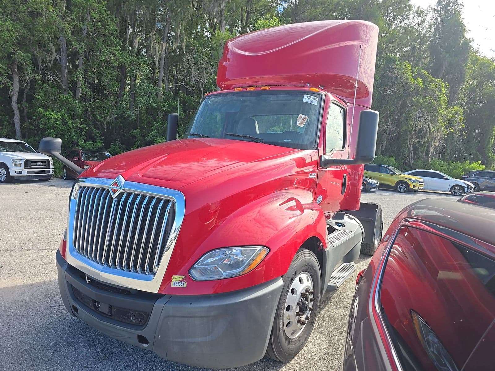 2019 INTERNATIONAL LT625 Base