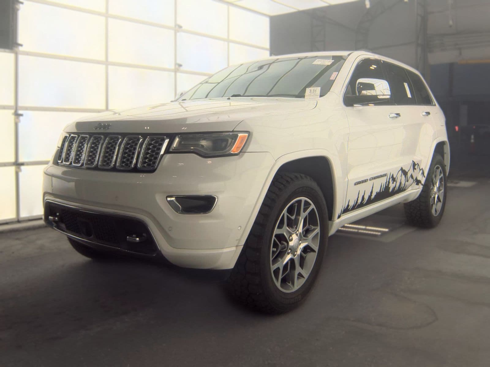 2020 JEEP GRAND CHEROKEE Overland 1