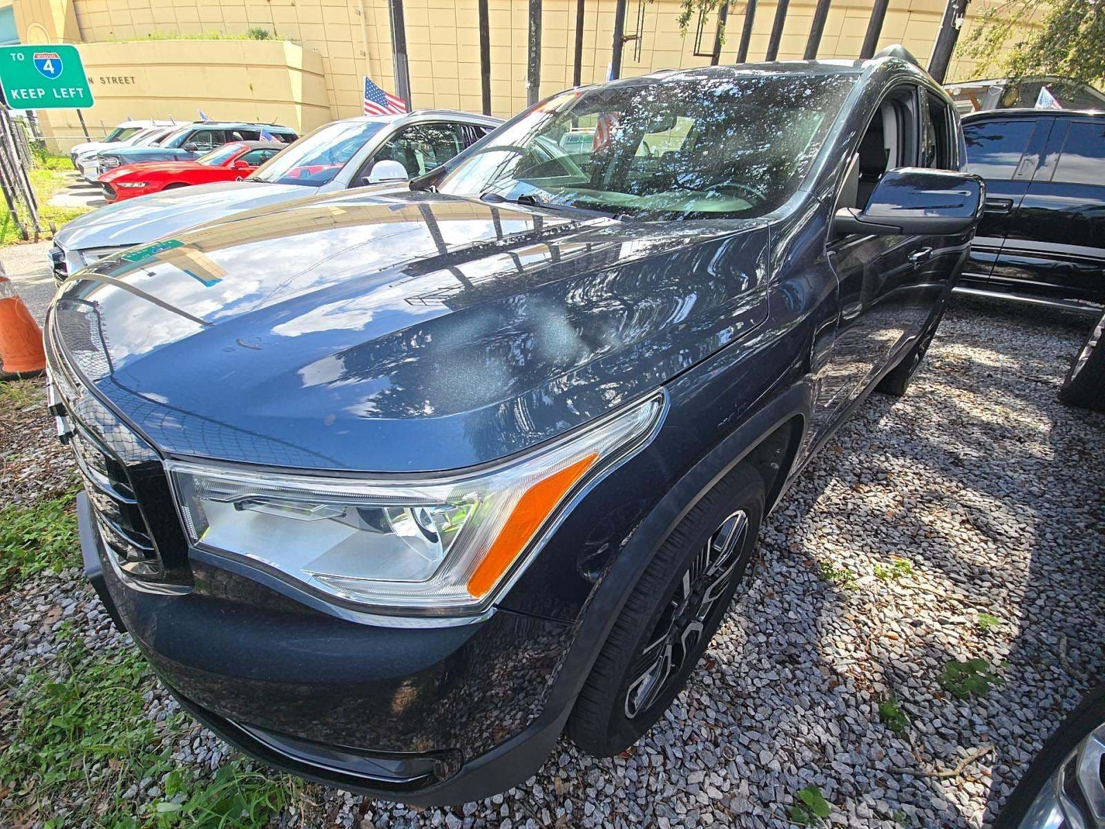 2019 GMC ACADIA SLT 1