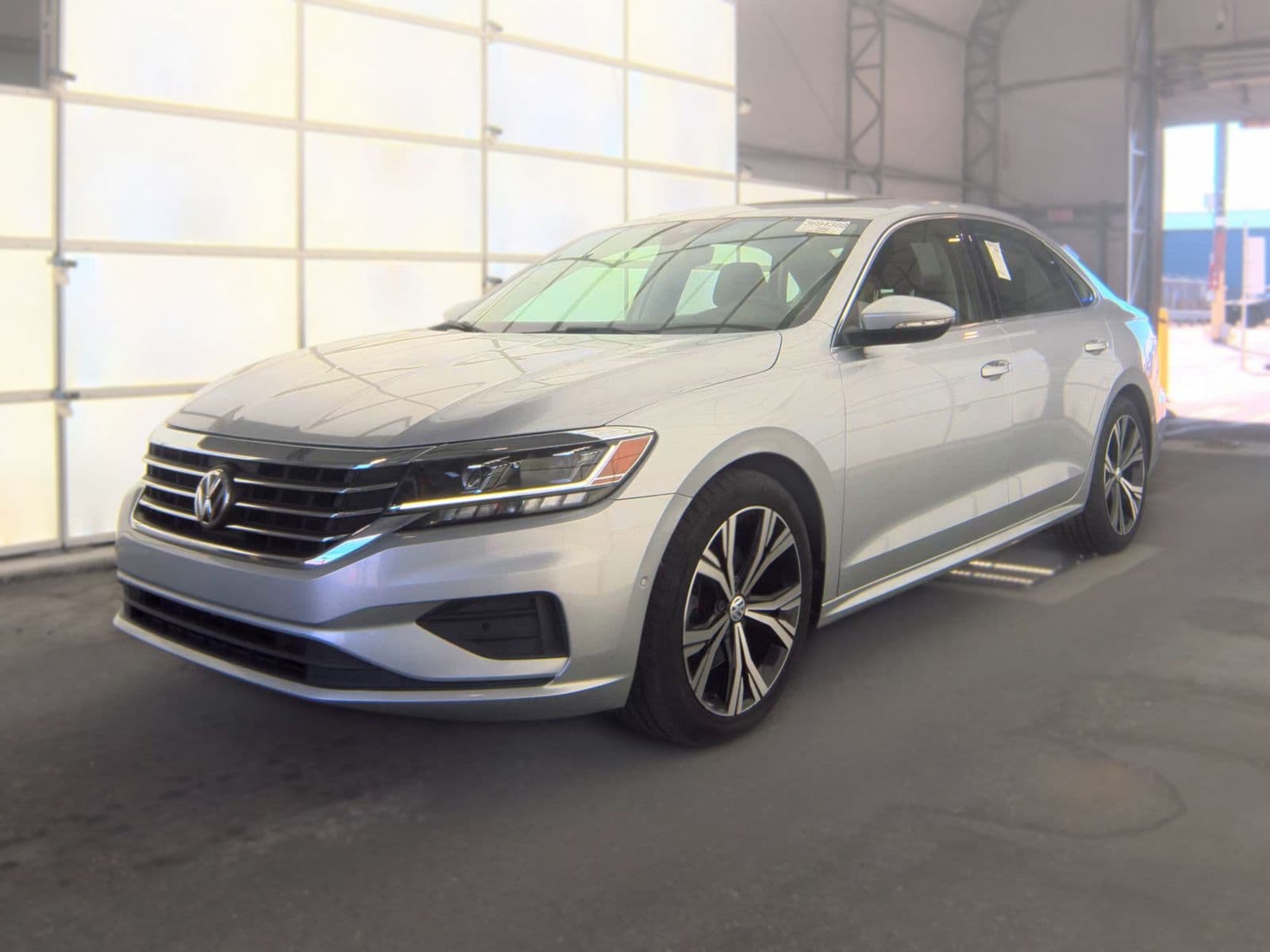 2020 VOLKSWAGEN PASSAT 2.0T SEL 1