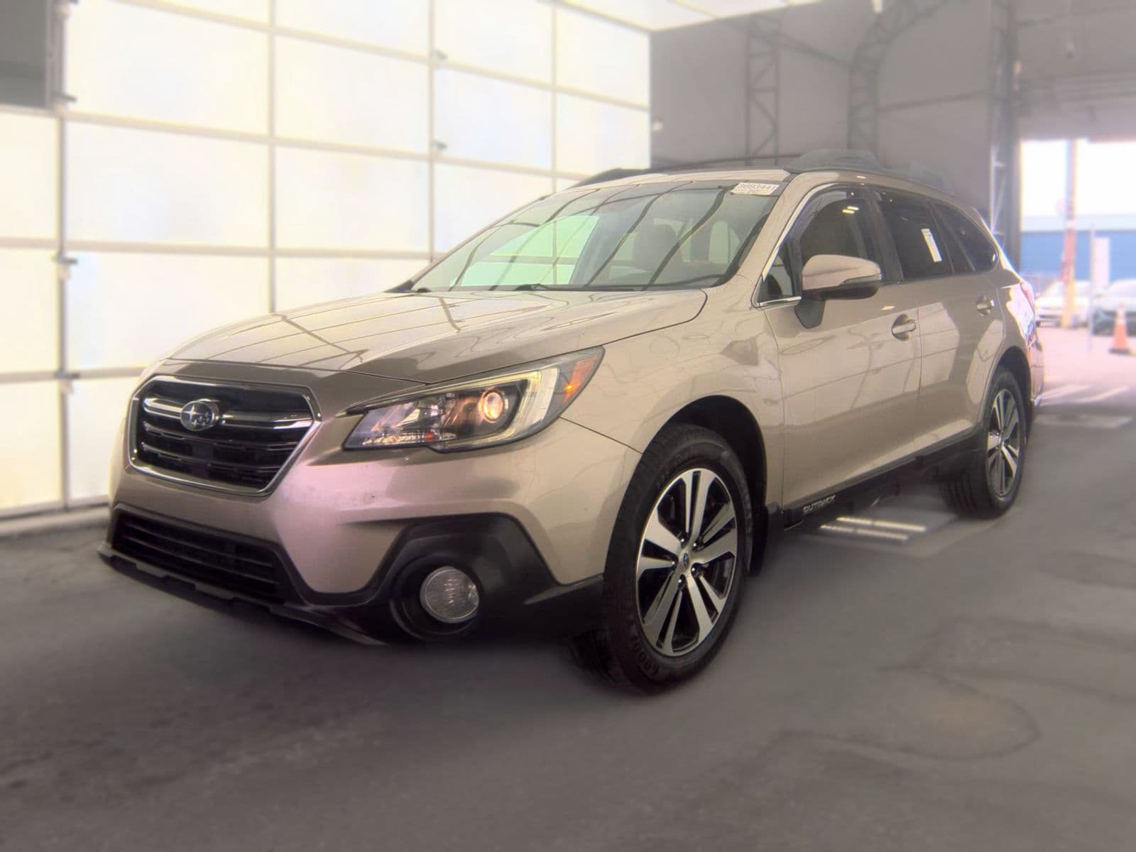 2019 SUBARU OUTBACK 2.5I Limited 1