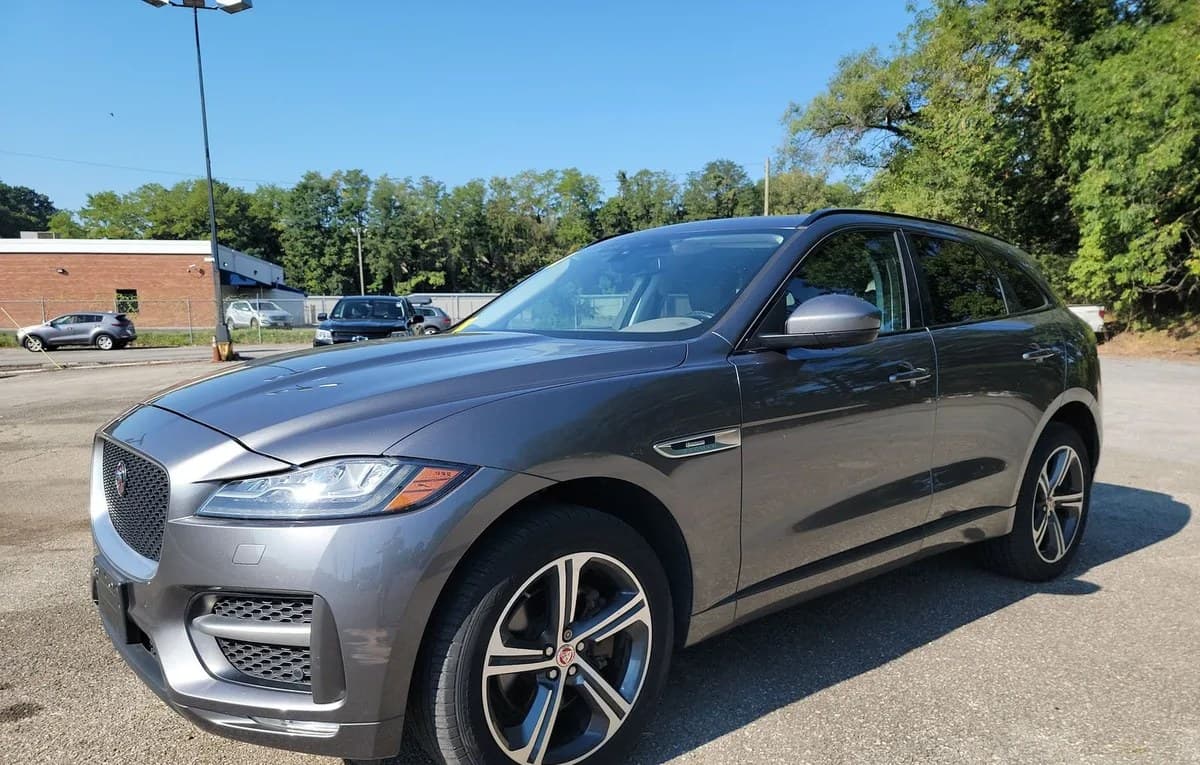 2017 JAGUAR F-PACE 35T R-Sport