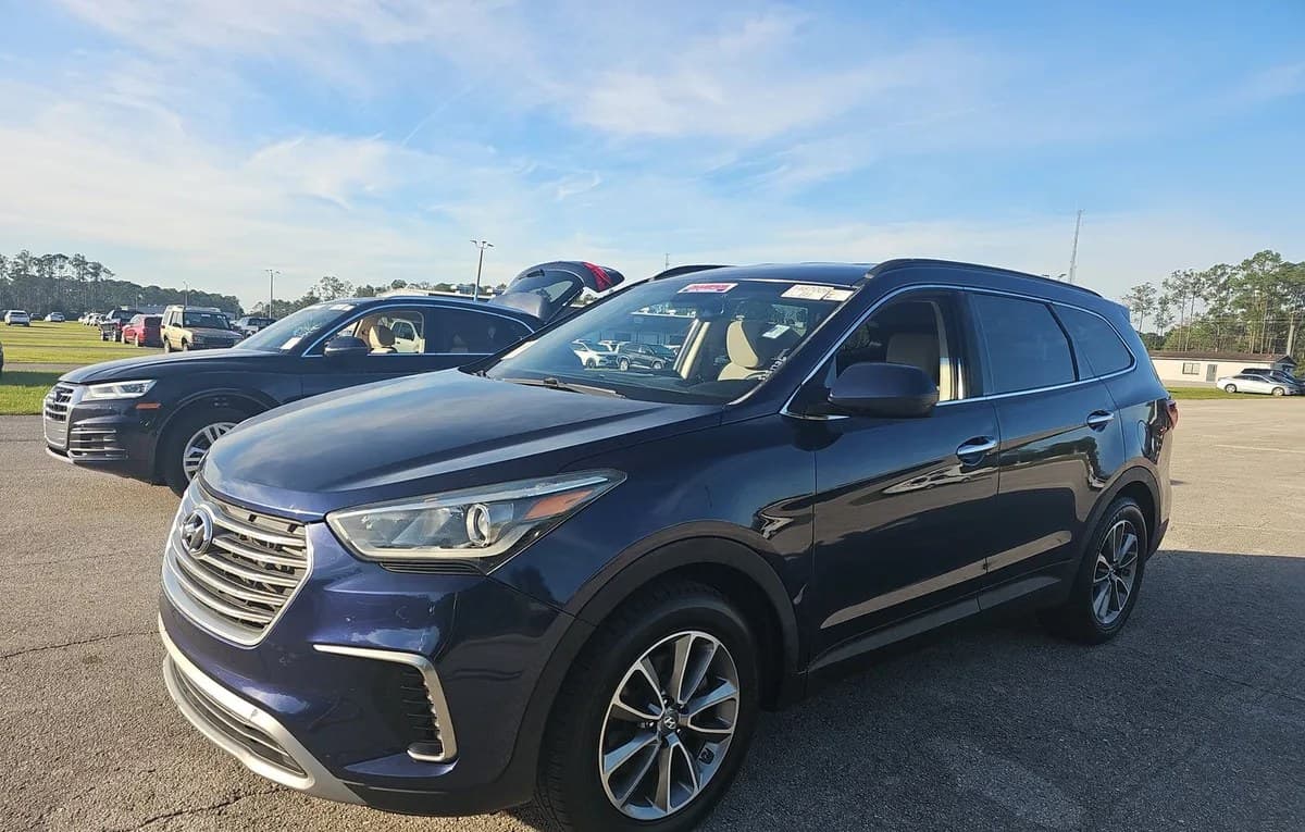 2017 HYUNDAI SANTA FE SE