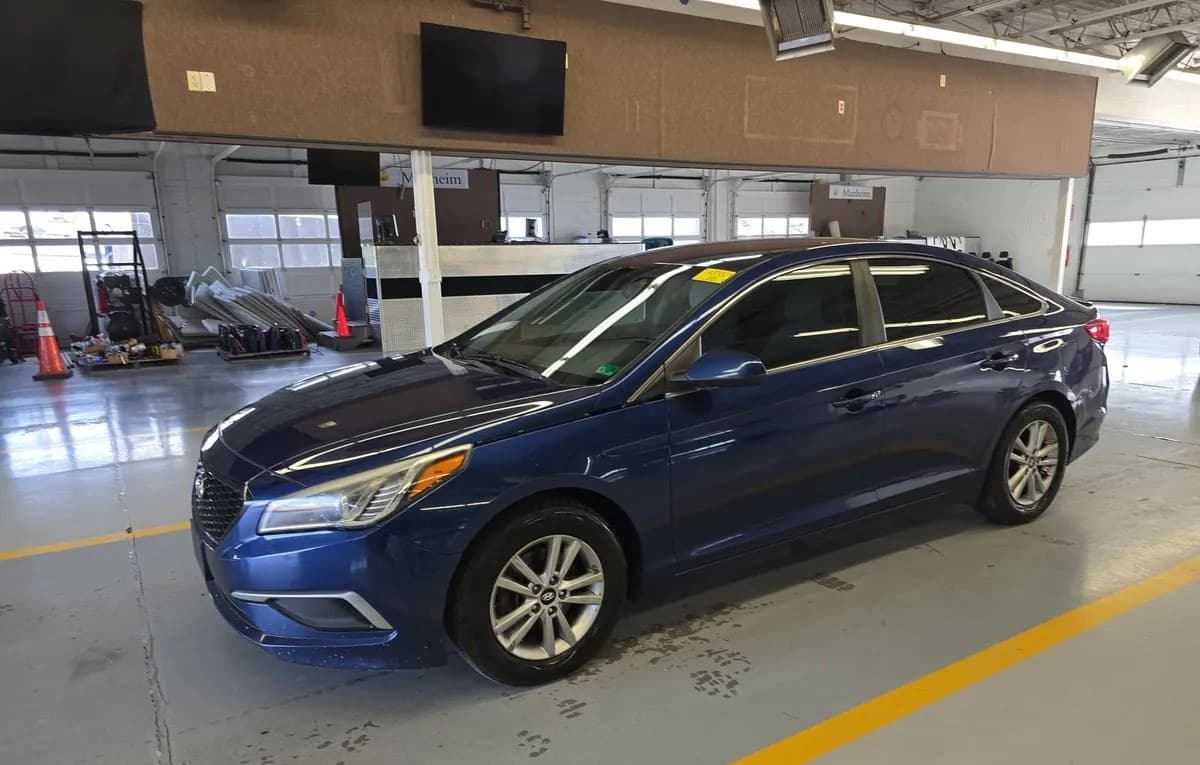 2017 HYUNDAI SONATA Base