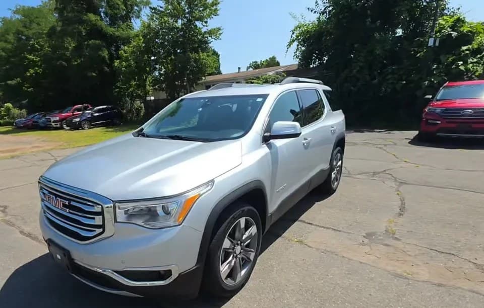 2017 GMC ACADIA SLT 1