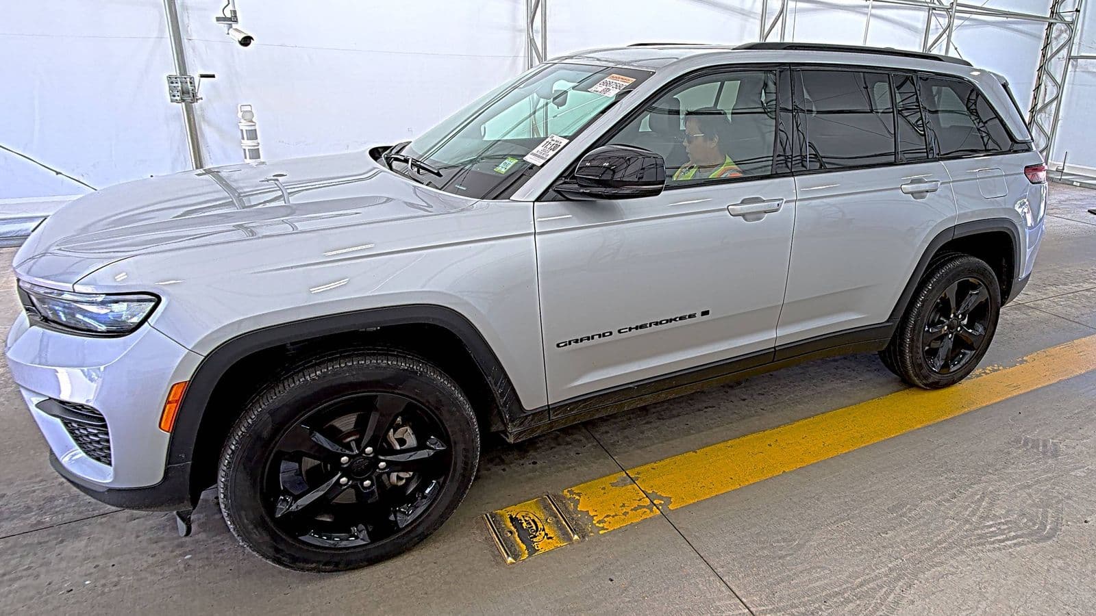 2023 JEEP GRAND CHEROKEE Altitude