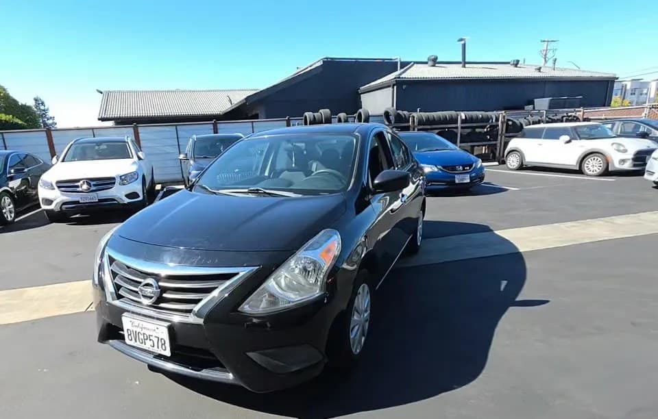 2019 NISSAN VERSA 1.6 SV 1