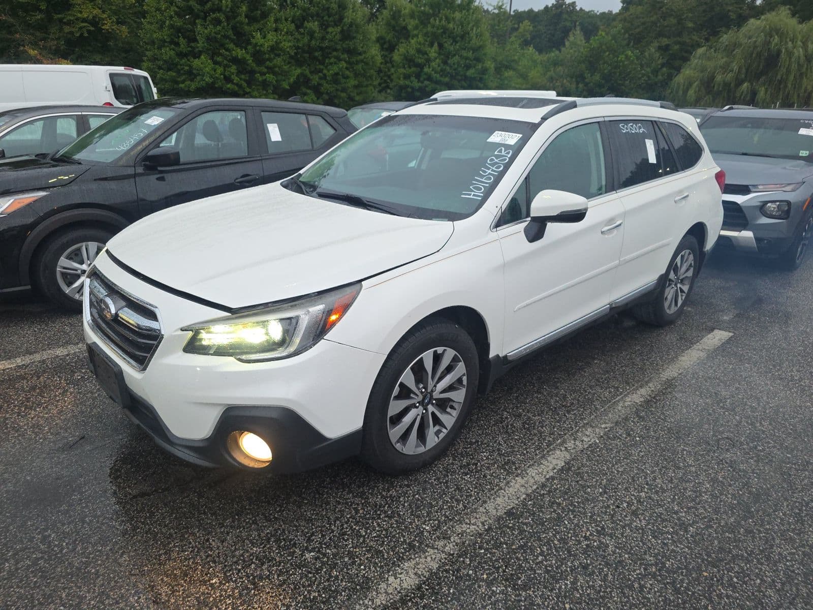 2019 SUBARU OUTBACK 3.6R Touring 1