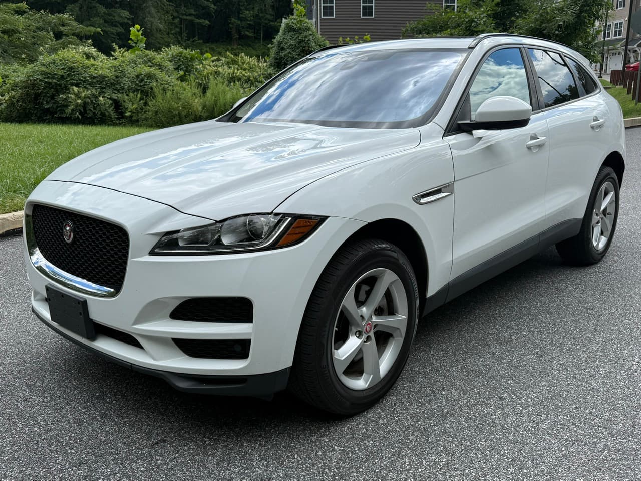 2017 JAGUAR F-PACE 35T Premium