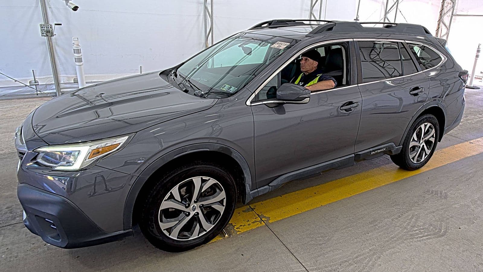 2021 SUBARU OUTBACK Limited 1