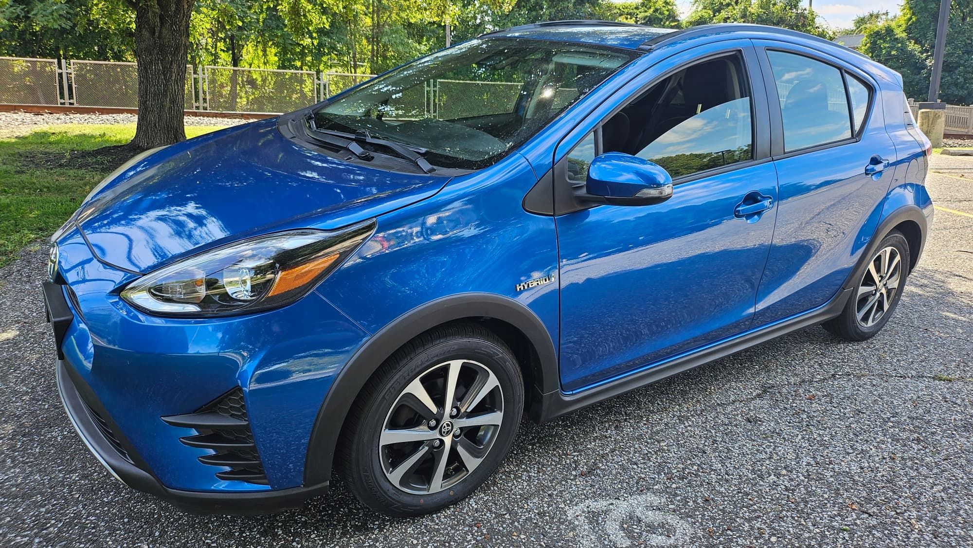 2019 TOYOTA PRIUS C L