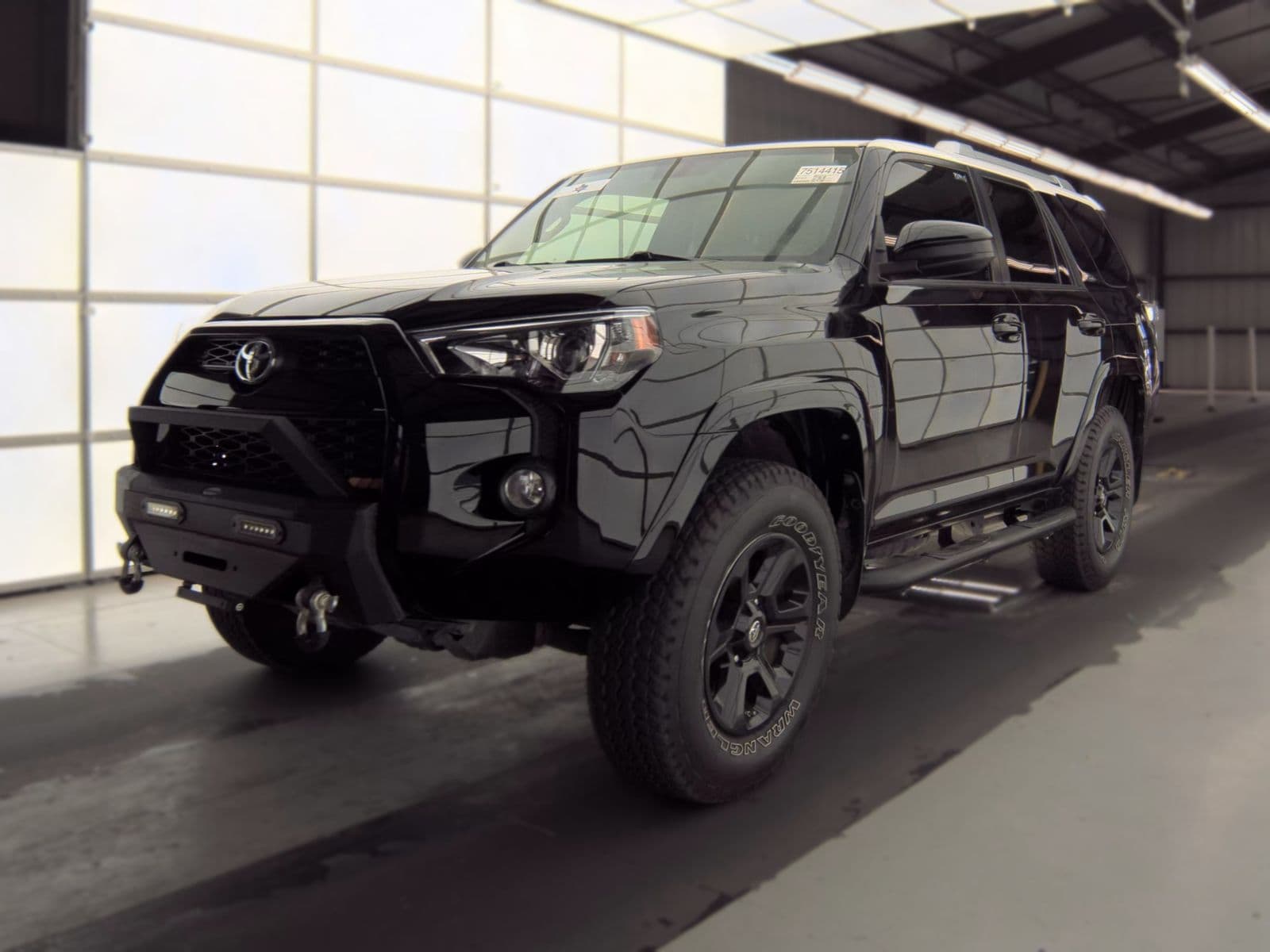 2018 TOYOTA 4RUNNER SR5