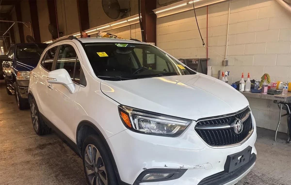 2020 BUICK ENCORE Essence 1