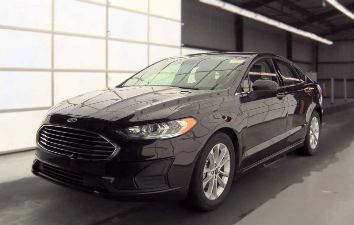 2019 FORD FUSION SE 1